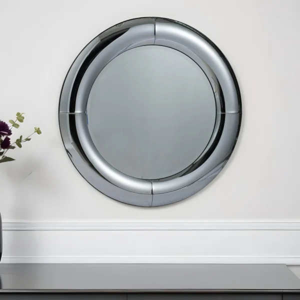 32" Silver Round Curved Frame Accent Mirror