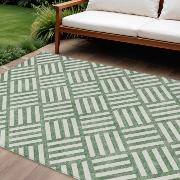 10' X 14' Green And Ivory Geometric Washable Indoor Outdoor Area Rug