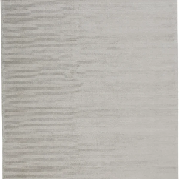 4' X 6' Gray And Silver Hand Woven Area Rug
