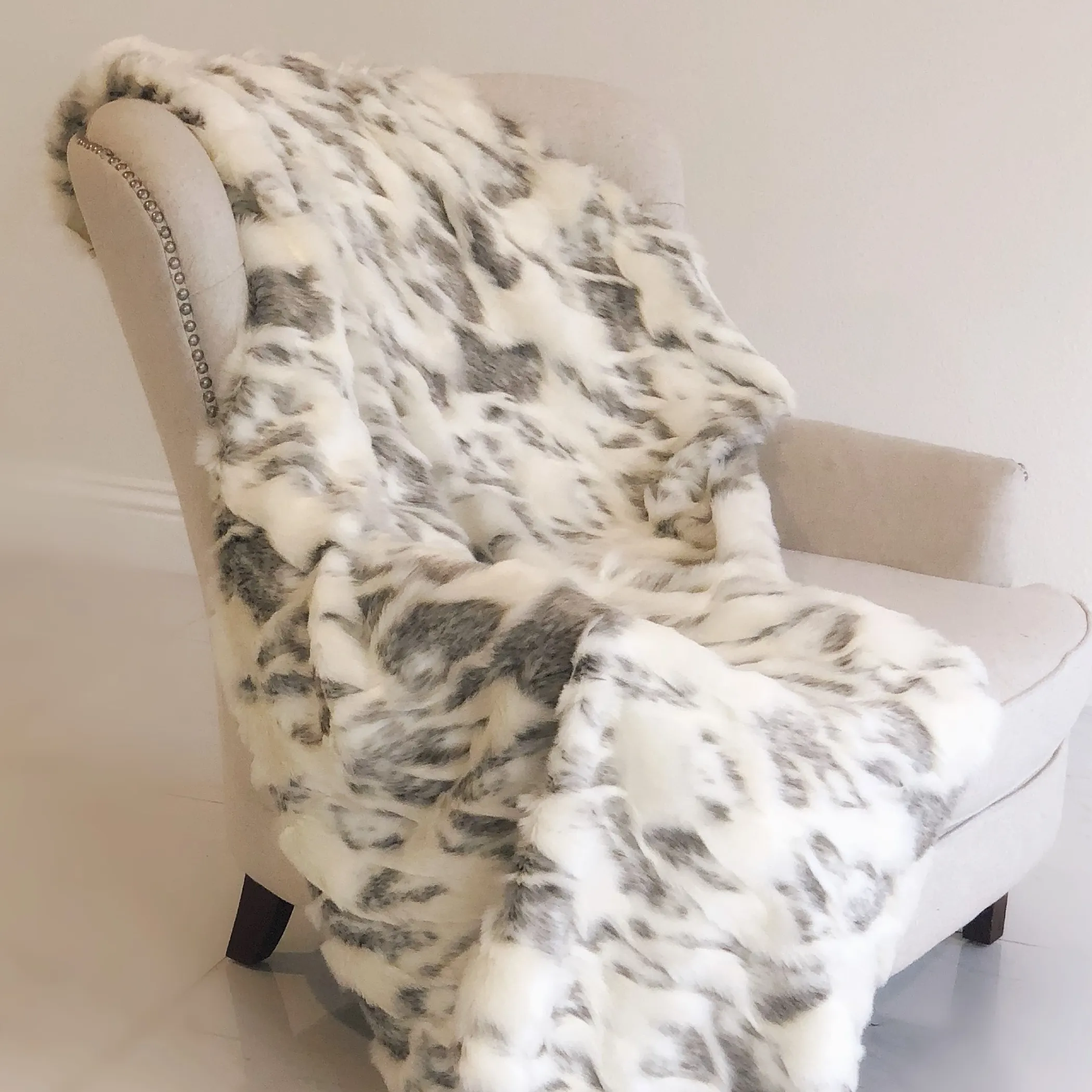 Plutus Ivory Rabbit Faux Fur Handmade Luxury Throw - Image 2