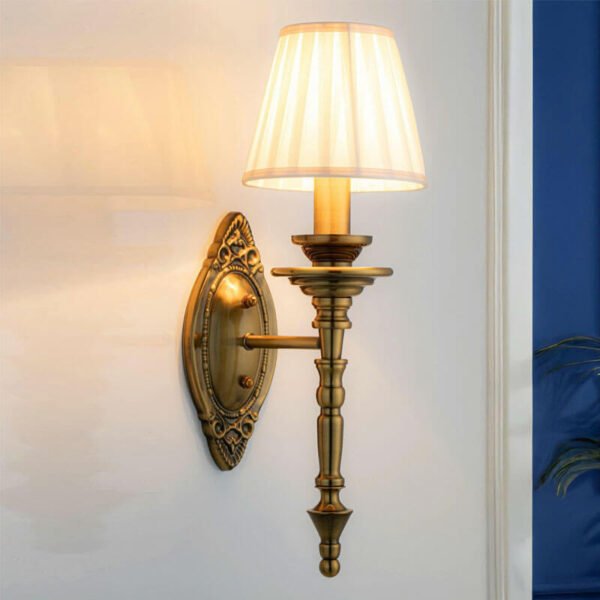 Classic Wall Light DTV621