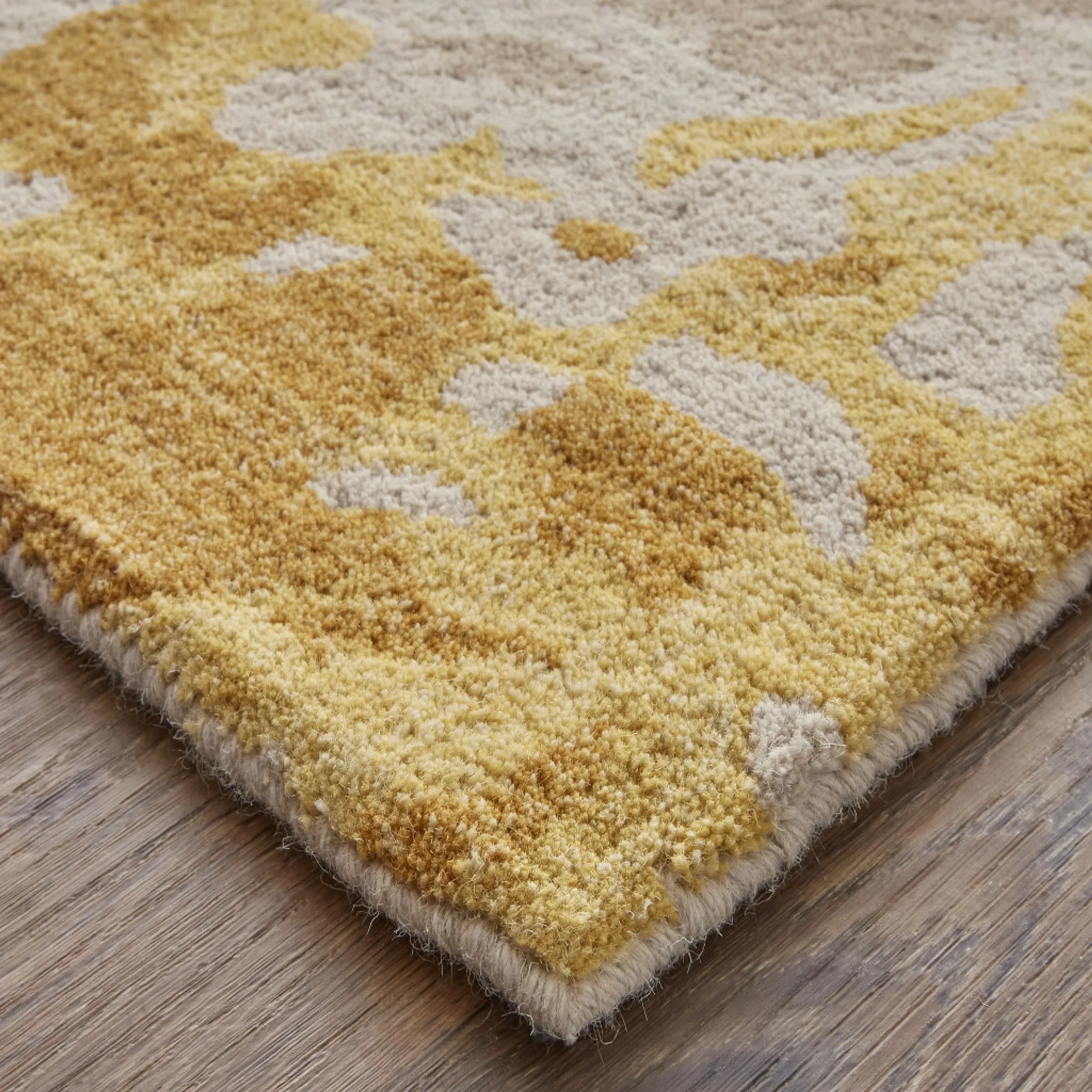 5' X 8' Ivory and Blue Wool Abstract Hand Tufted Area Rug - Image 4