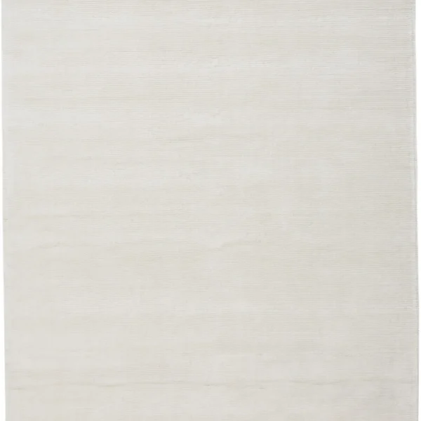 5' X 8' White Hand Woven Distressed Area Rug